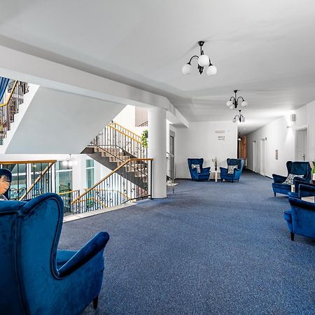 Great Polonia Ustka Bed & Breakfast エクステリア 写真