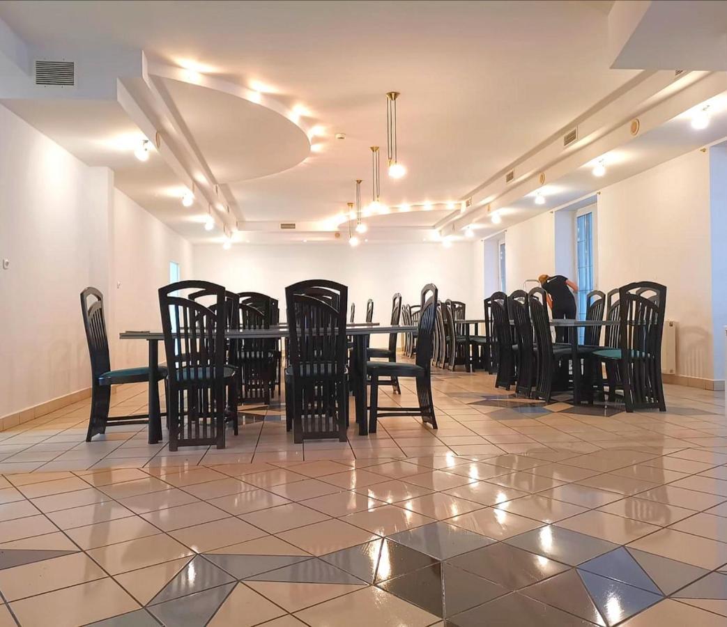 Great Polonia Ustka Bed & Breakfast エクステリア 写真