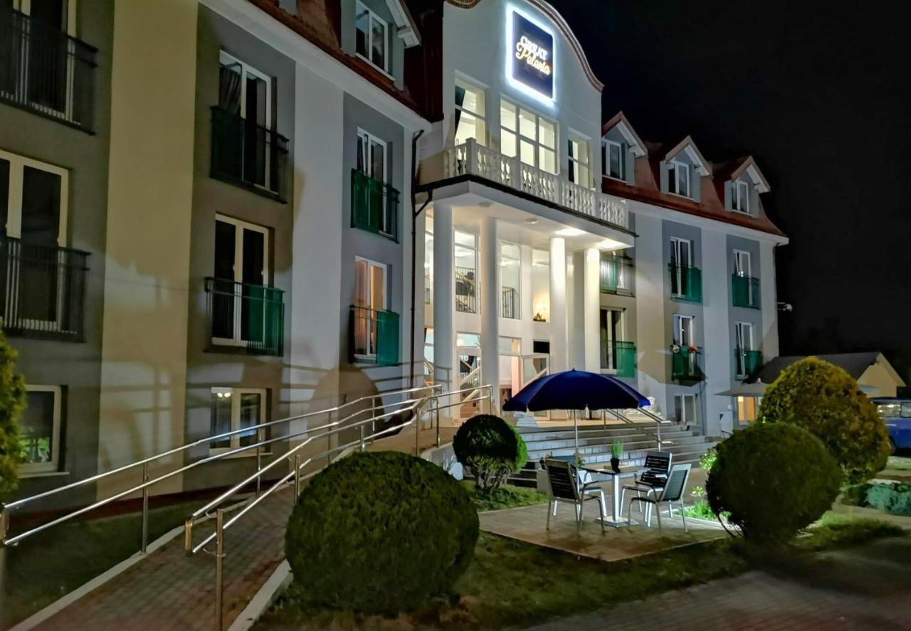 Great Polonia Ustka Bed & Breakfast エクステリア 写真