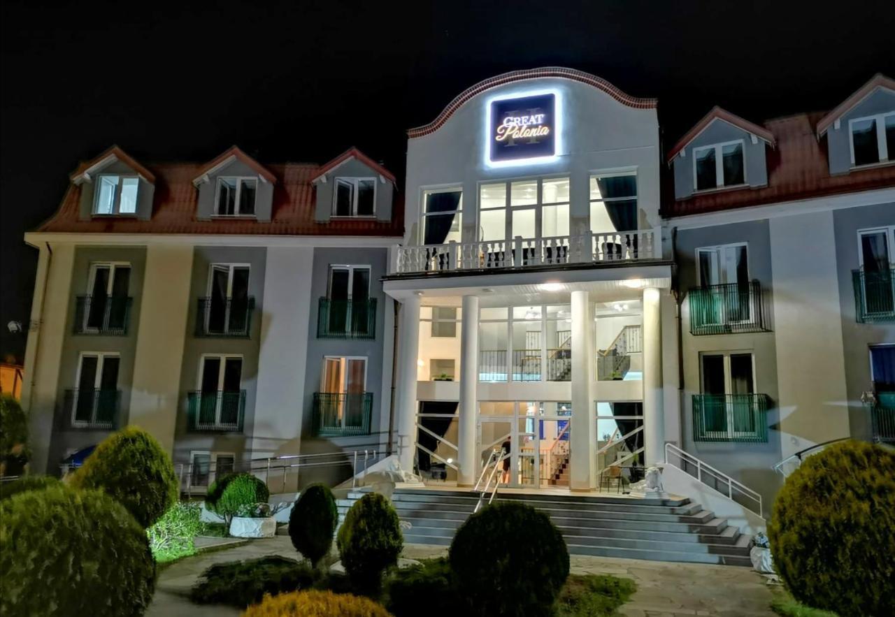 Great Polonia Ustka Bed & Breakfast エクステリア 写真