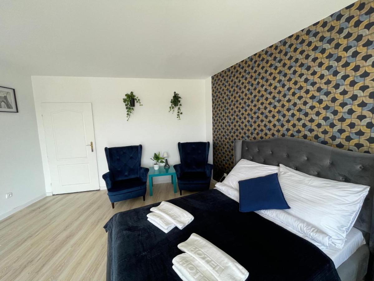 Great Polonia Ustka Bed & Breakfast エクステリア 写真