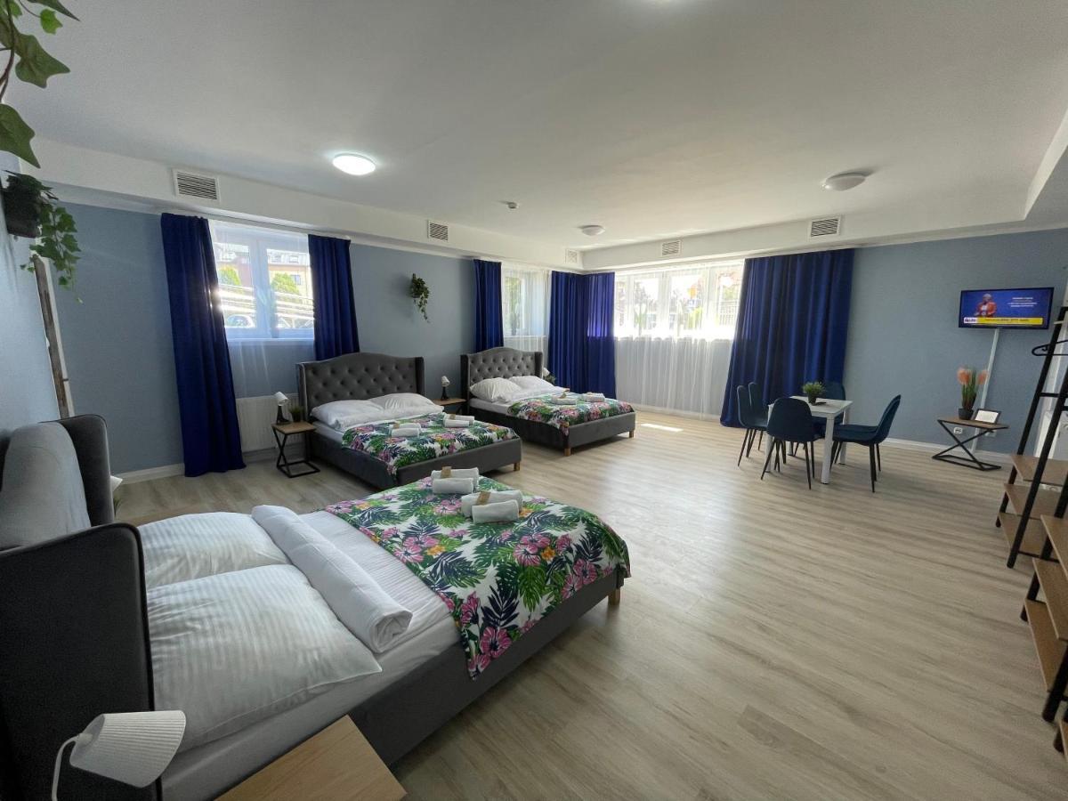 Great Polonia Ustka Bed & Breakfast エクステリア 写真
