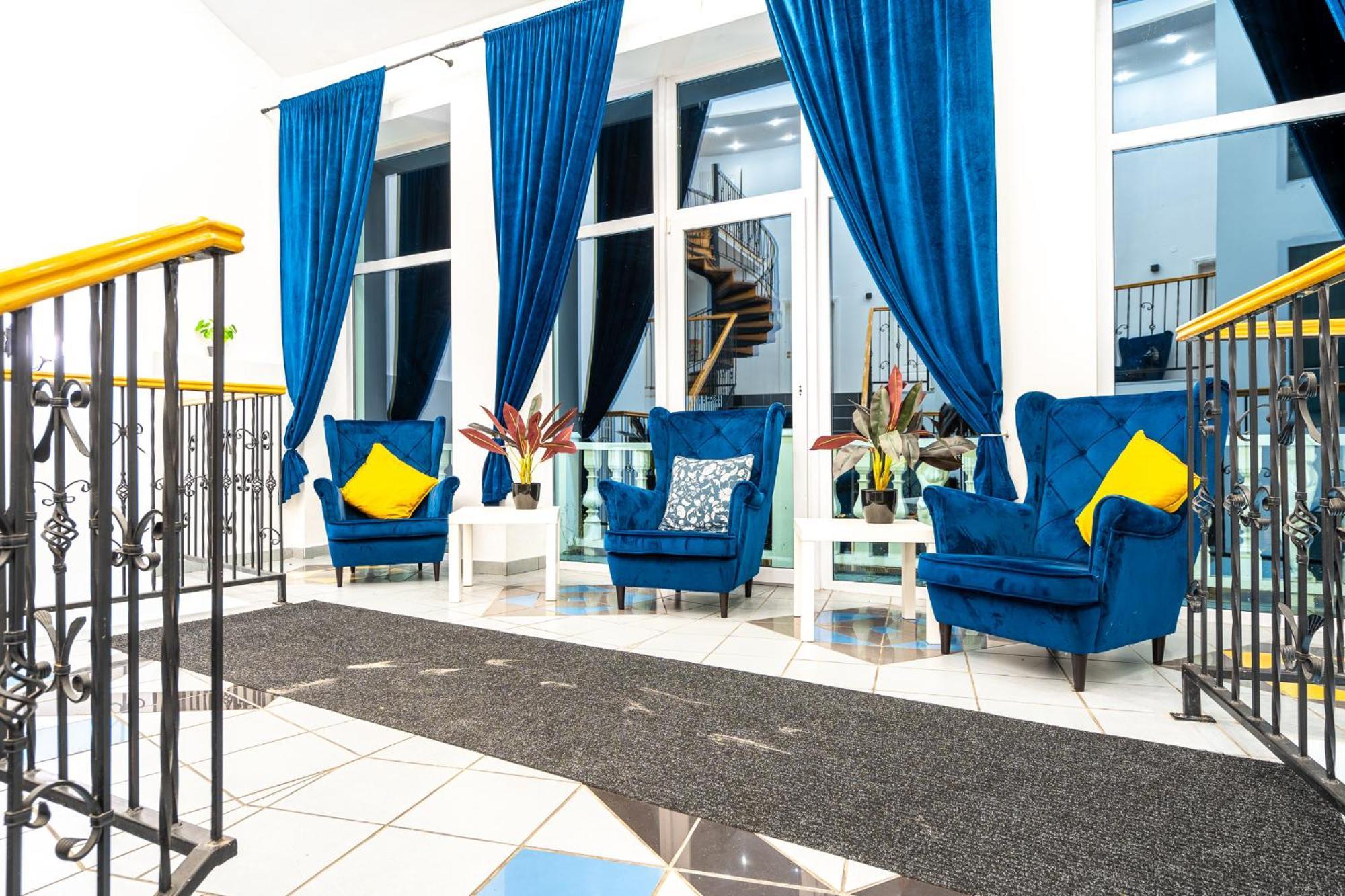 Great Polonia Ustka Bed & Breakfast エクステリア 写真
